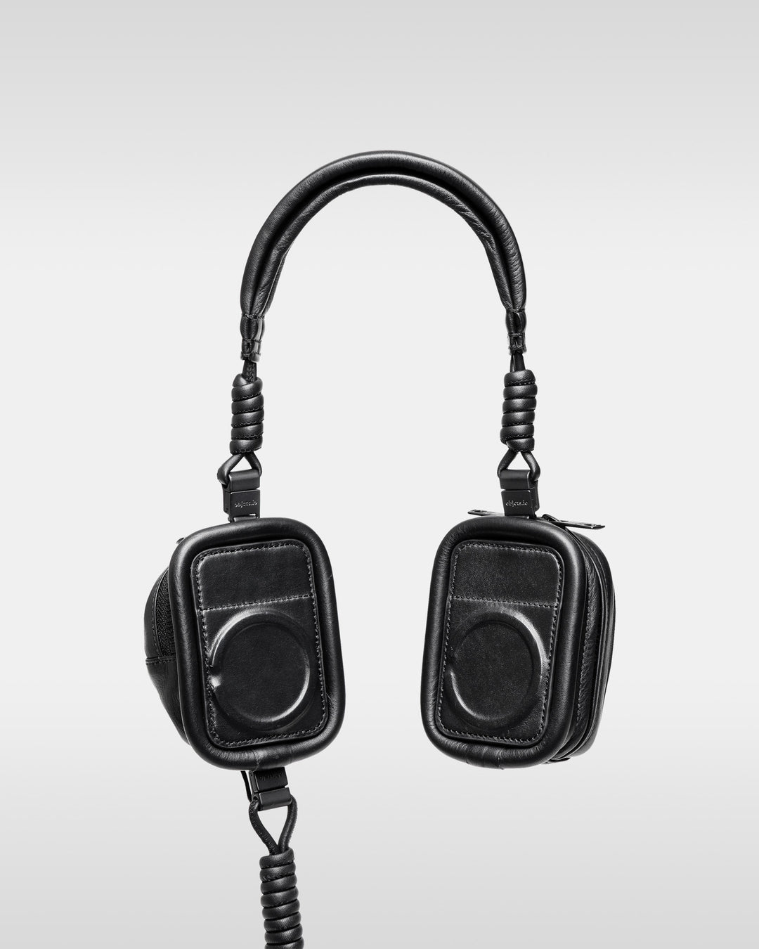 beautiful people × objcts.pro MagWear headphone leather purse