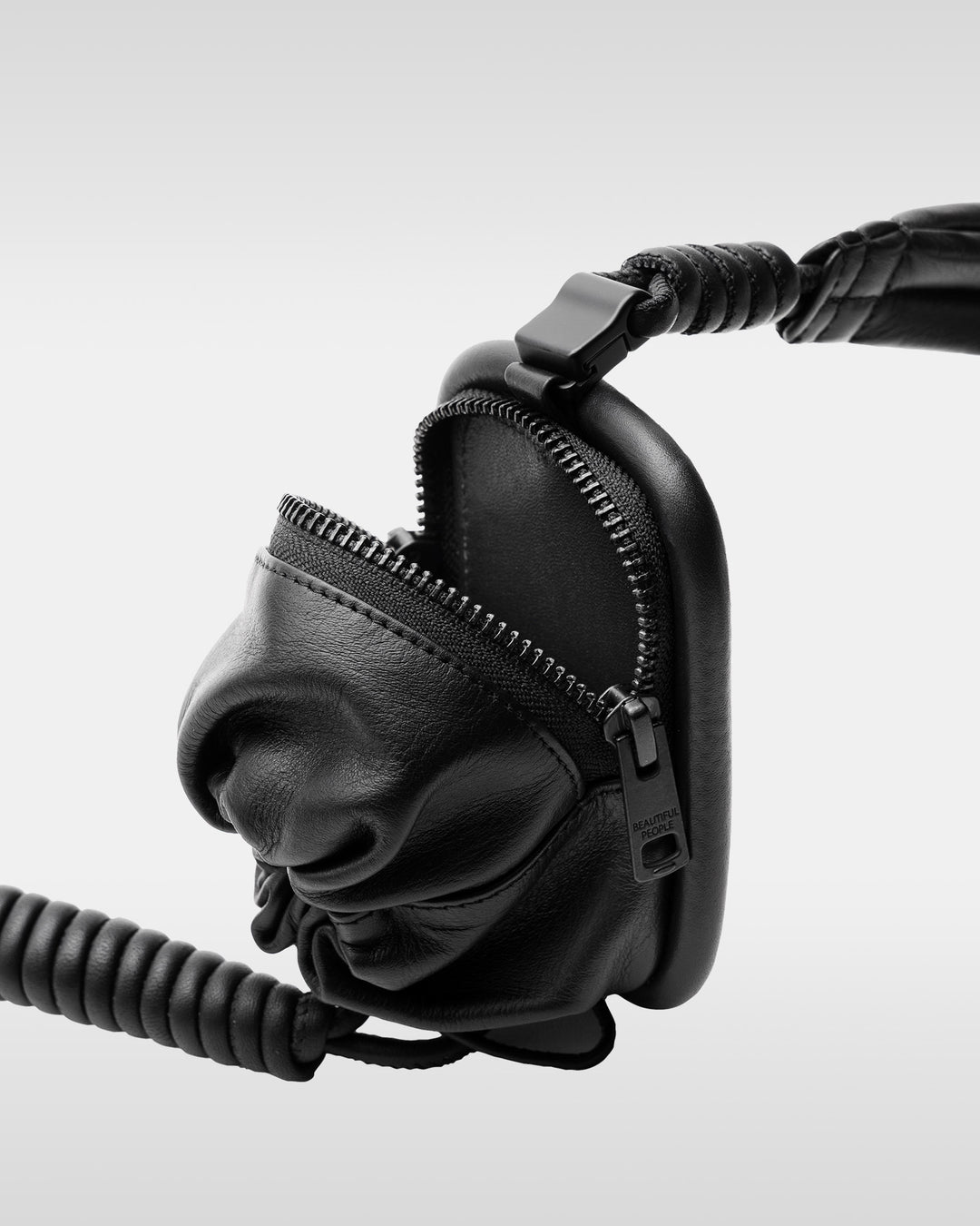 beautiful people × objcts.pro MagWear headphone leather purse
