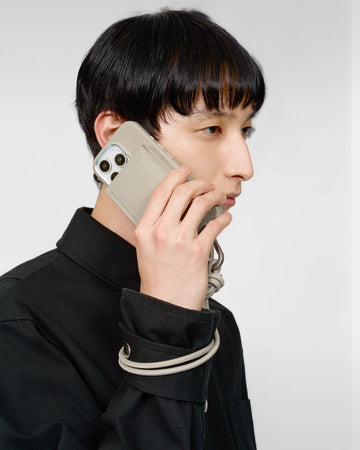 レザーストラップ + iPhoneケースセット - ホワイトベージュ
