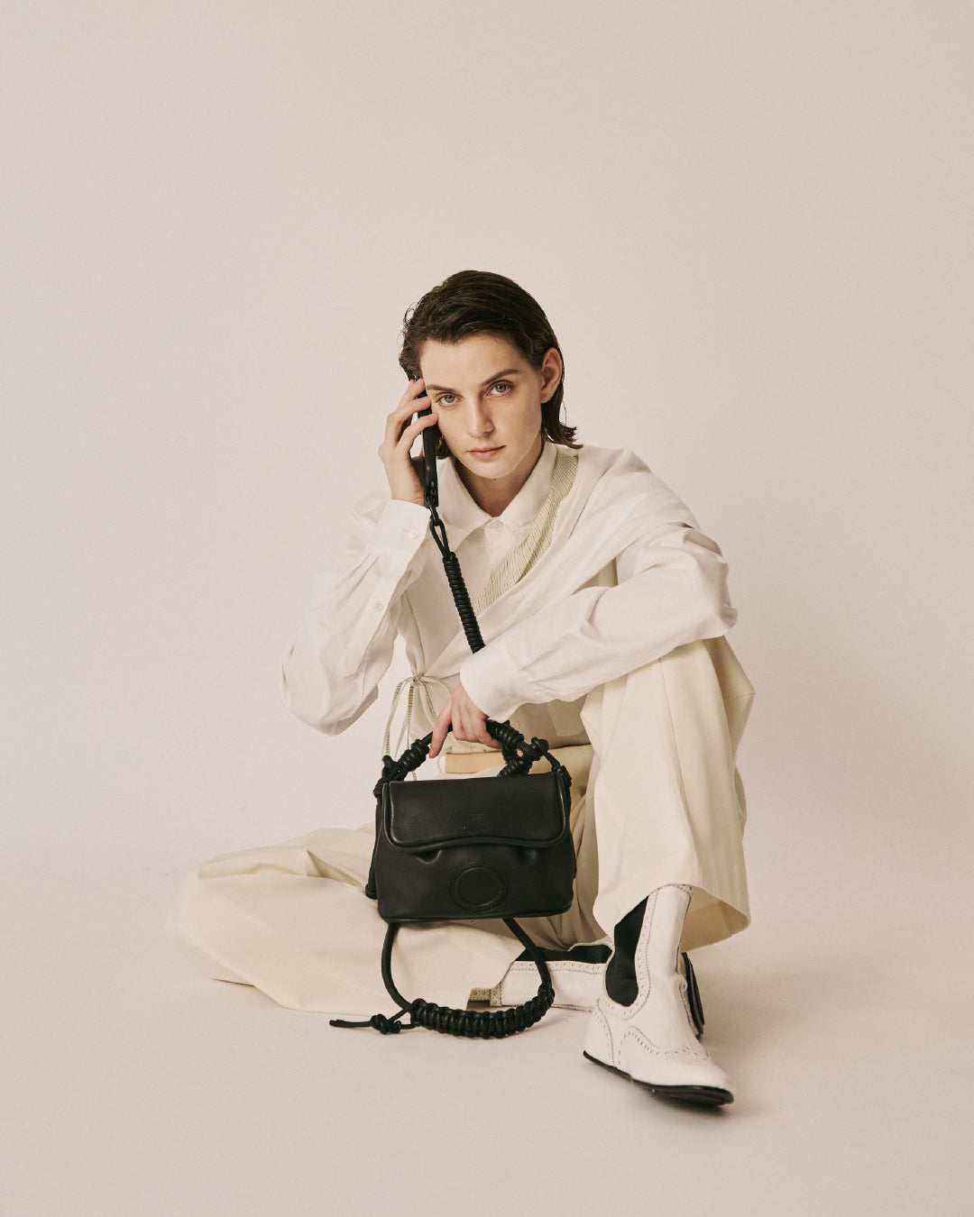 beautiful people × objcts.pro DENWA leather bag